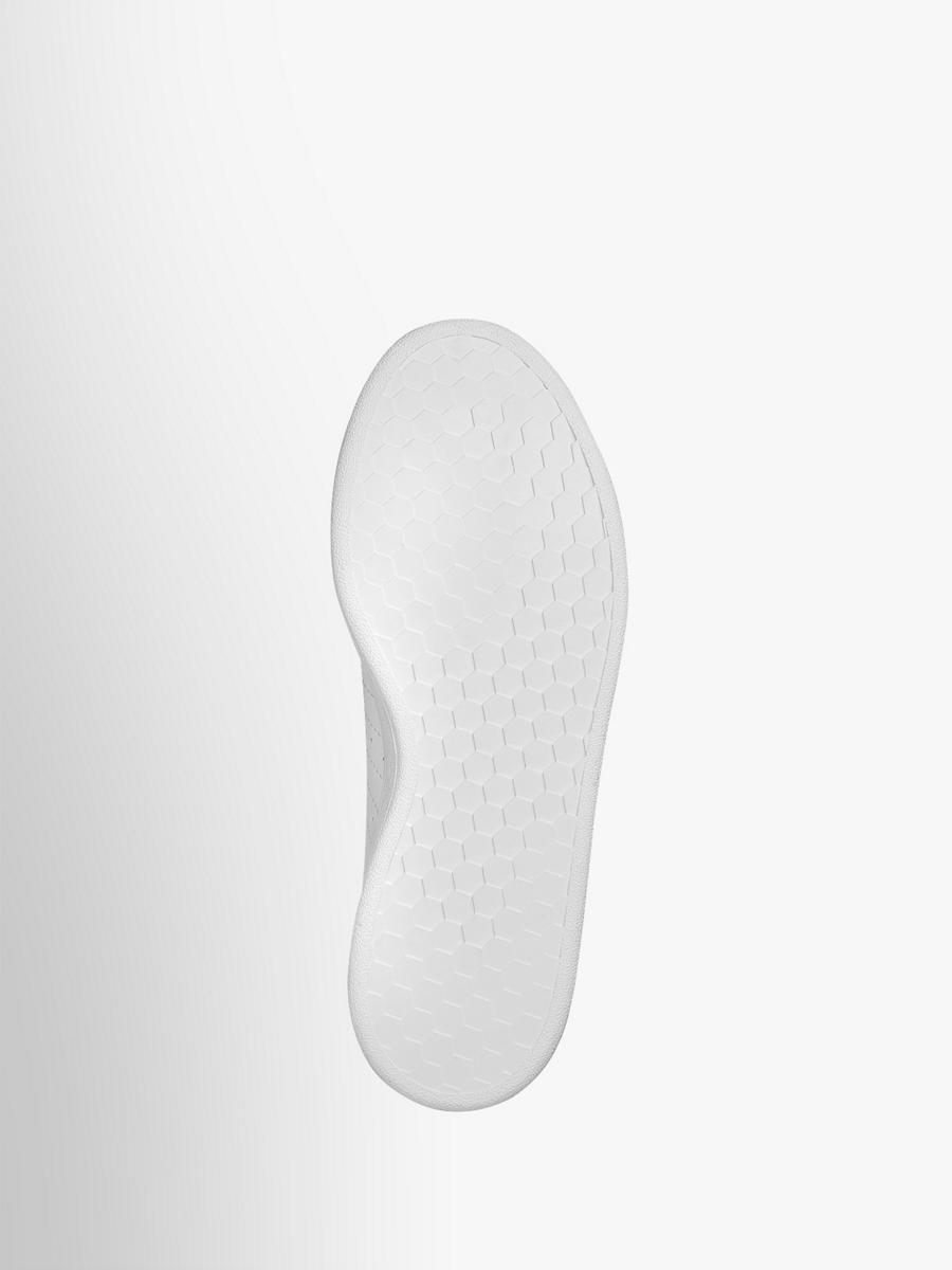 Sneaker GRAND COURT BASE SHINY HOLOGRAPHIC von adidas in Sneaker GRAND COURT BASE SHINY HOLOGRAPHIC von adidas in